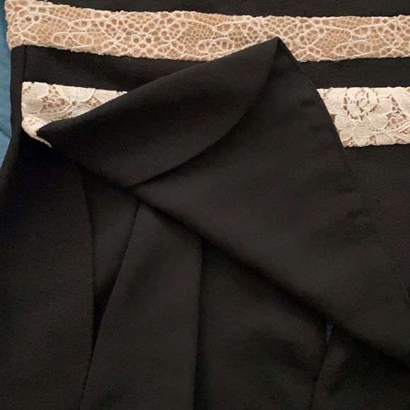 Neiman Marcus Peplum Tank Top - Picture 10 of 10